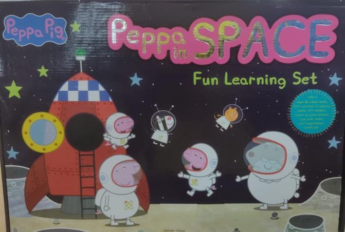 Book cover number 1 for Peppa Pig : Peppa In Space (Fun Learning Set) written by NA published by Wonder House